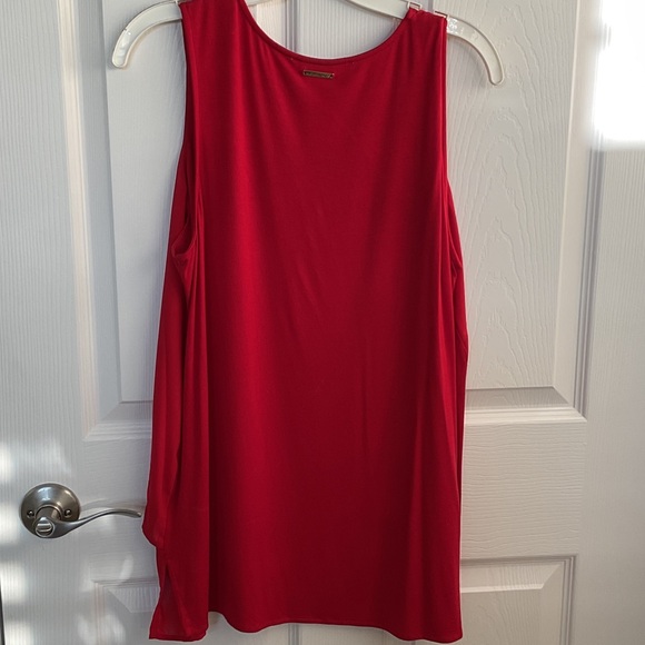 Michael Kors Vibrant Red V-Neck Top - Picture 3 of 3